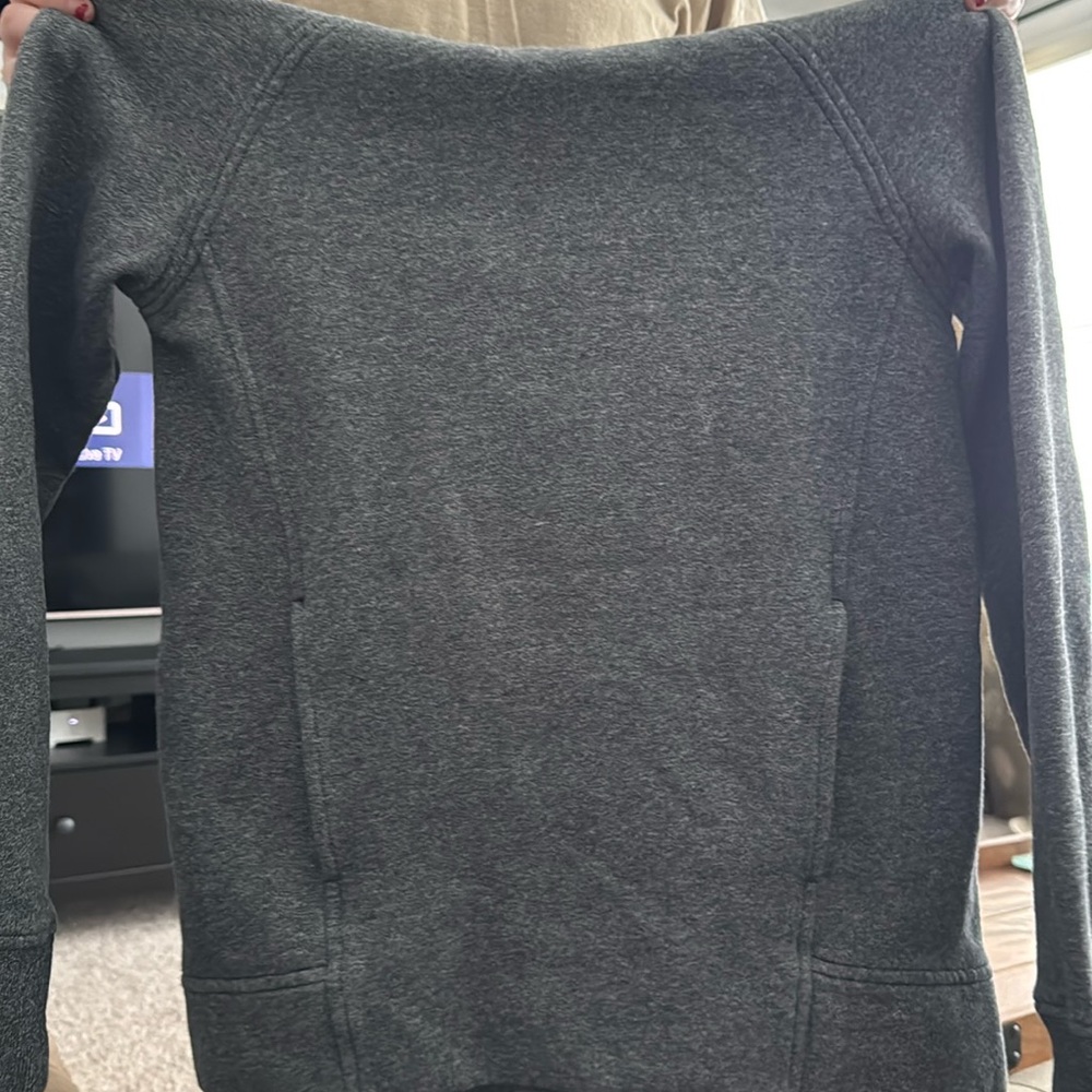 Lululemon Grey Scuba Pullover hoodie size 4